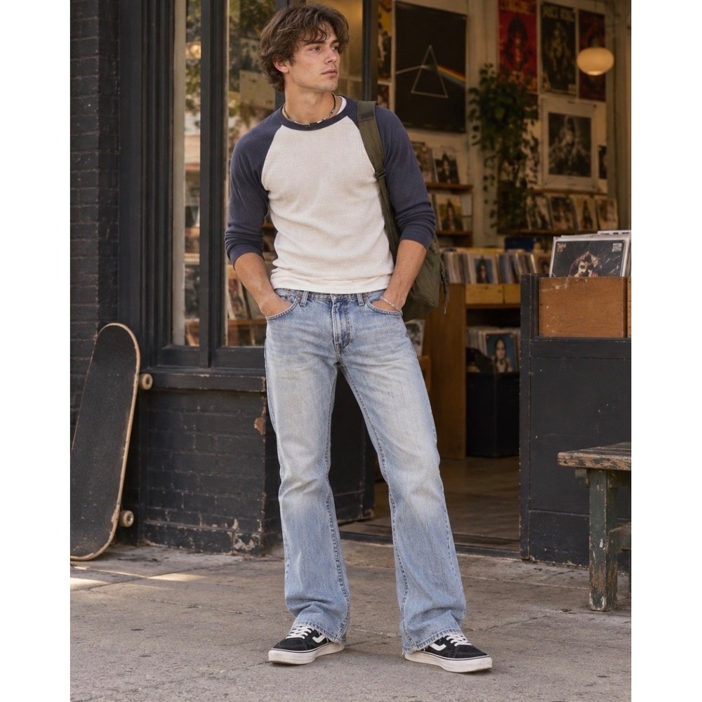 Vintage Y2K American Eagle Mens 32x32 Low Rise Bootcut Jeans Light Wash
